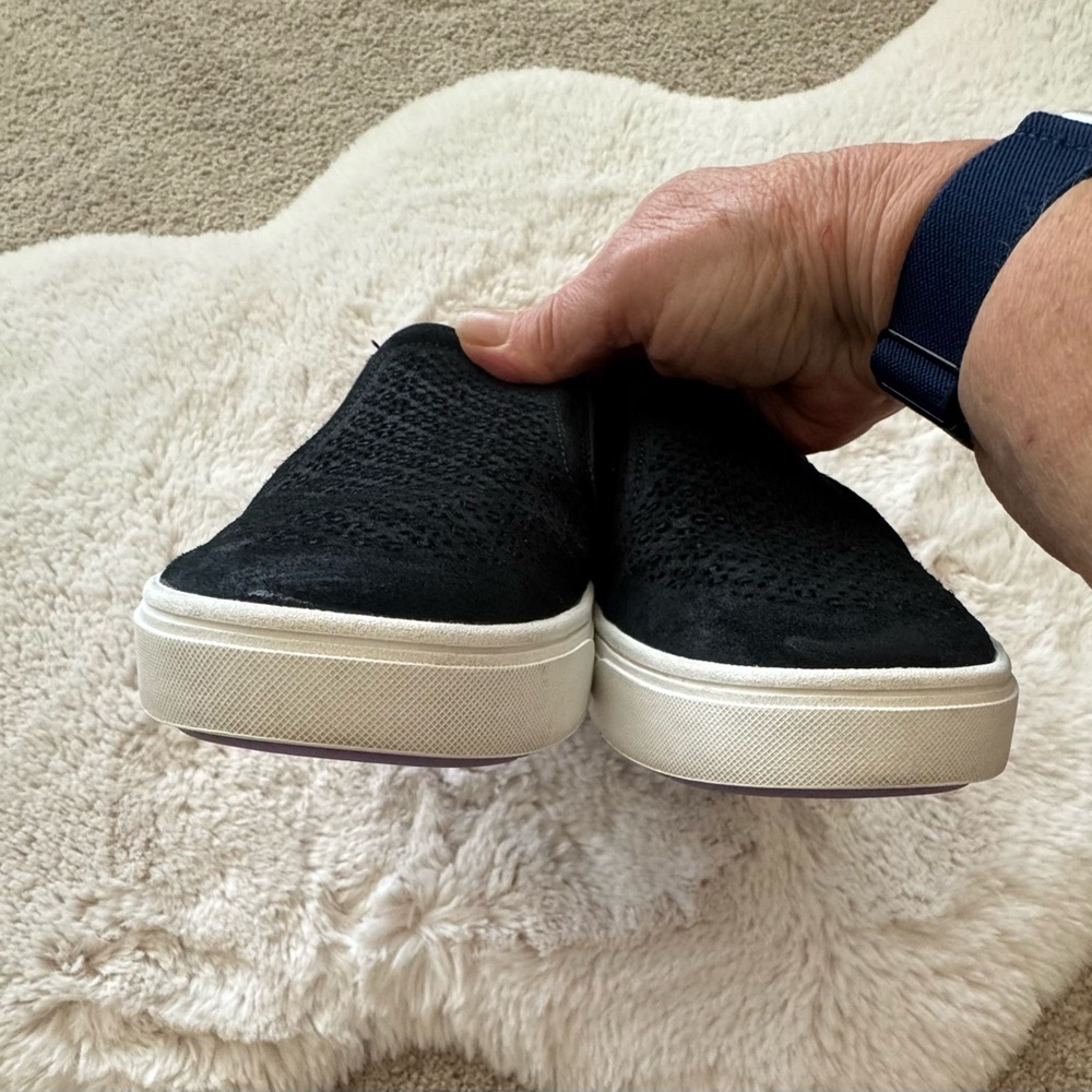 Vionic Kimmie Perforated Suede Slip-On Sneakers – Black – Size 9 – EUC - Picture 7 of 11